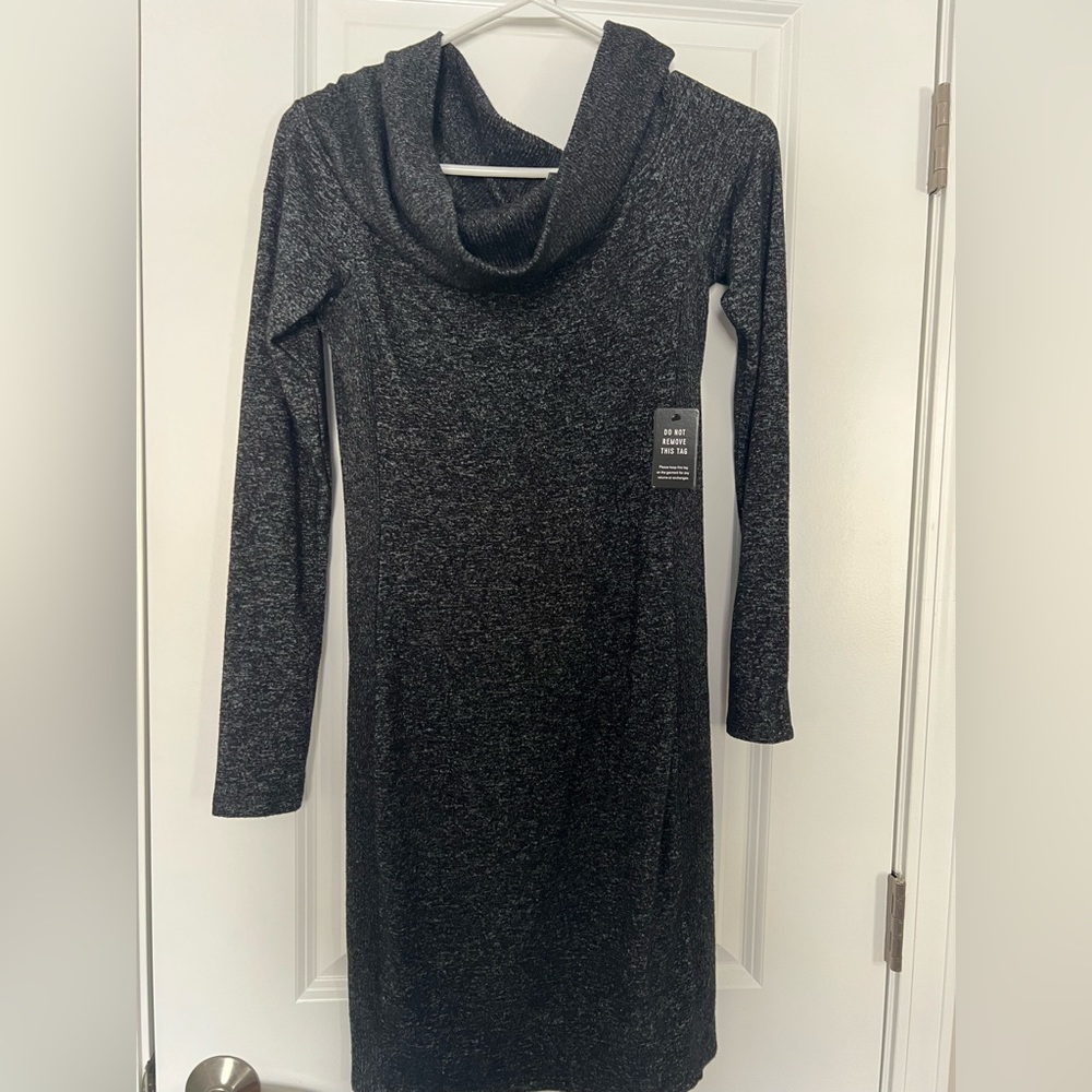 Women’s size Small Express dress black
